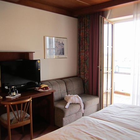 Komfort-Hotel Stockinger Ансфельден Экстерьер фото