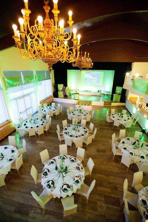 Komfort-Hotel Stockinger Ансфельден Экстерьер фото