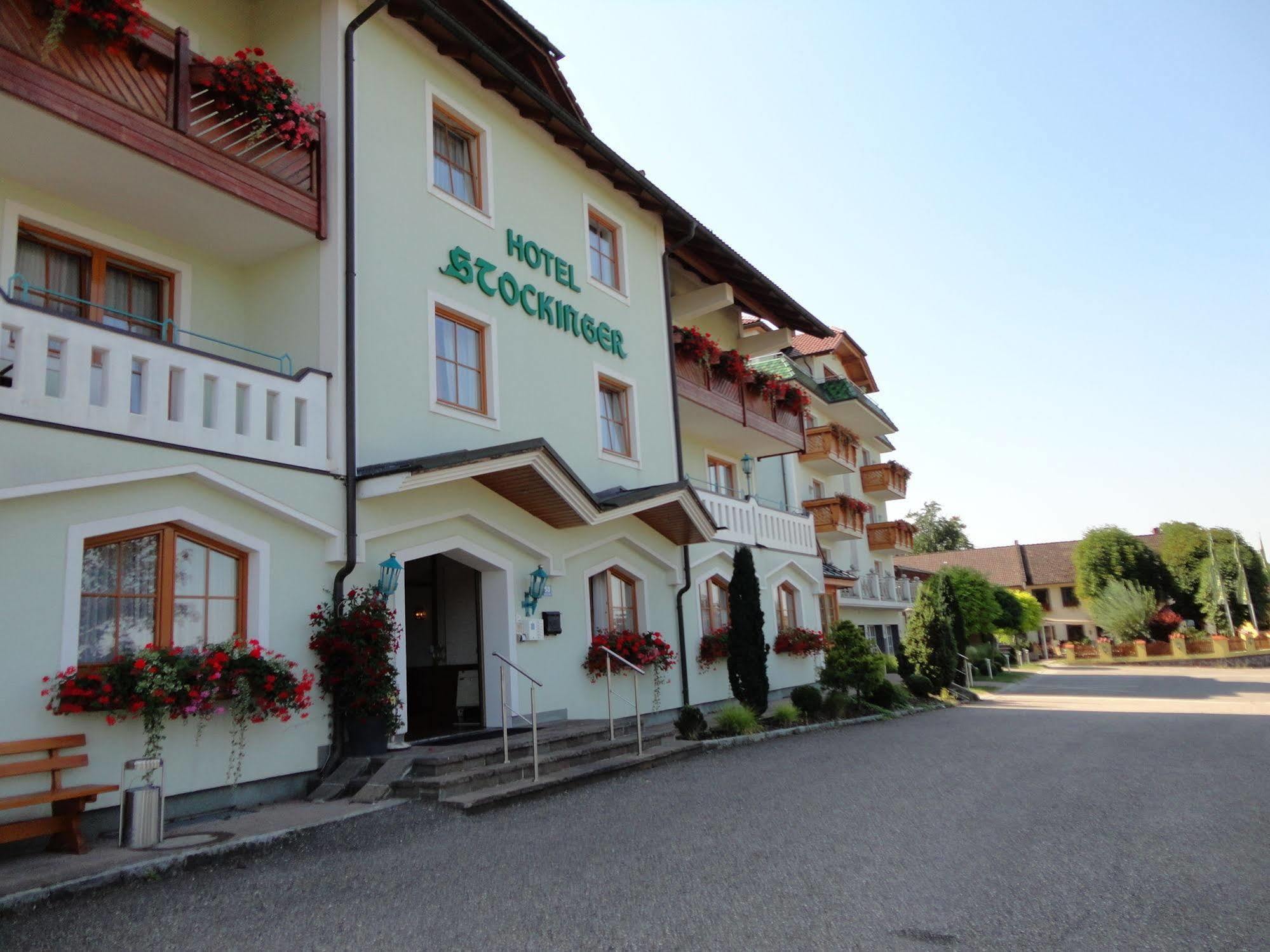 Komfort-Hotel Stockinger Ансфельден Экстерьер фото
